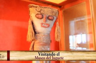 Juguetes prehispanico en el museo de juguetes de trujillo