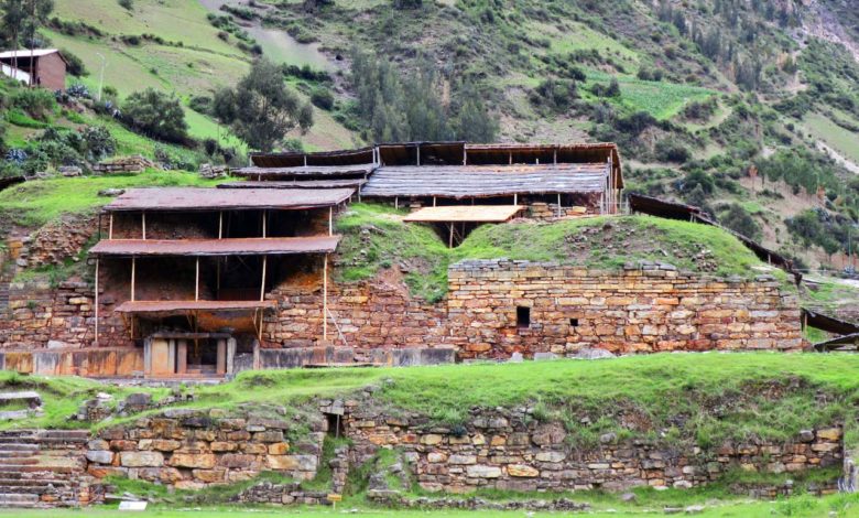 Complejo Arqueológico de Chavín De Huántar