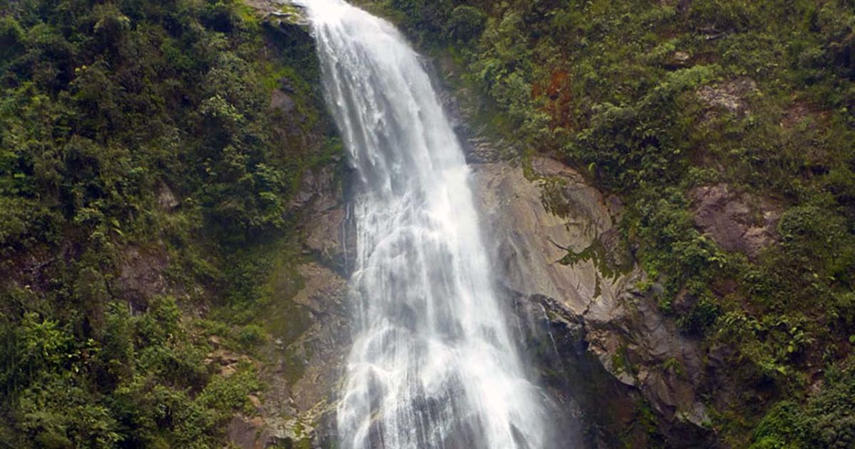 Catarata De Numparket Conoce Una De Las Cataratas Más Bellas Del Perú 8715