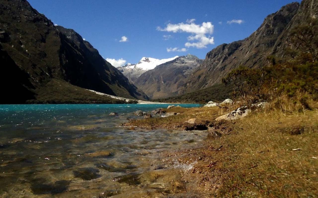 Laguna de Llanganuco en el Callejón de Huaylas